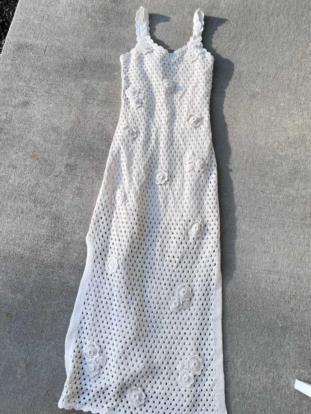 Saltwater Luxe Los Angeles Newland Midi Dress Crochet Knit Flowers Cream NWOT - Picture 5 of 8